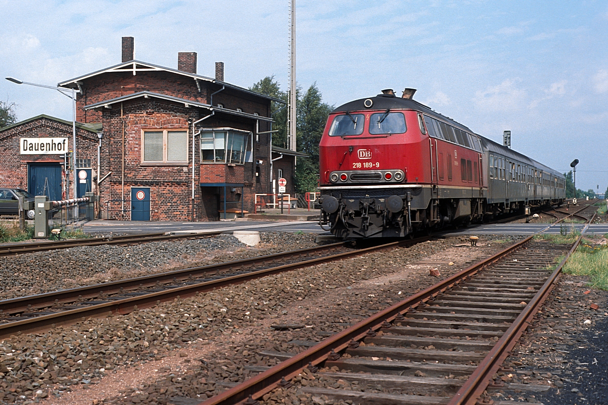  (19890815_52-10_218 189_Dauenhof_N 4628_Hamburg-Altona - Neumünster_a.jpg)