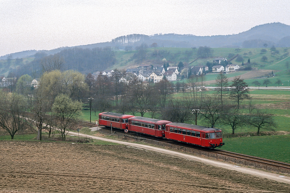  (19850403_36-02_798-998-998_Reisen_N 5014_Fürth-Weinheim_m.jpg)